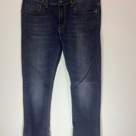 Jeans - Picture 2 of 5